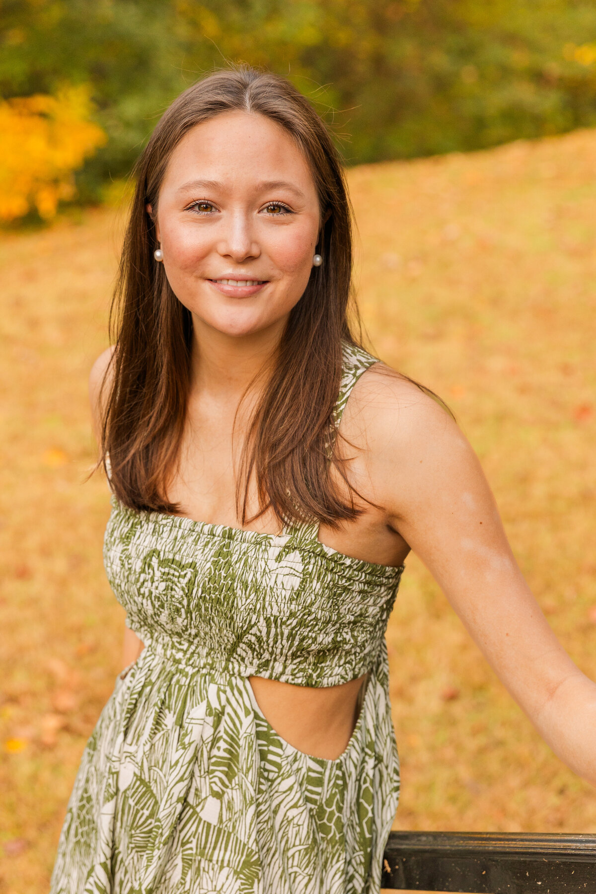 girl senior photoshoot in Atlanta park