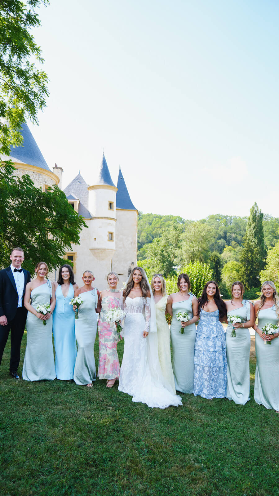 wedding - luxury - flowers -florist - chateau - floristry - florals -11