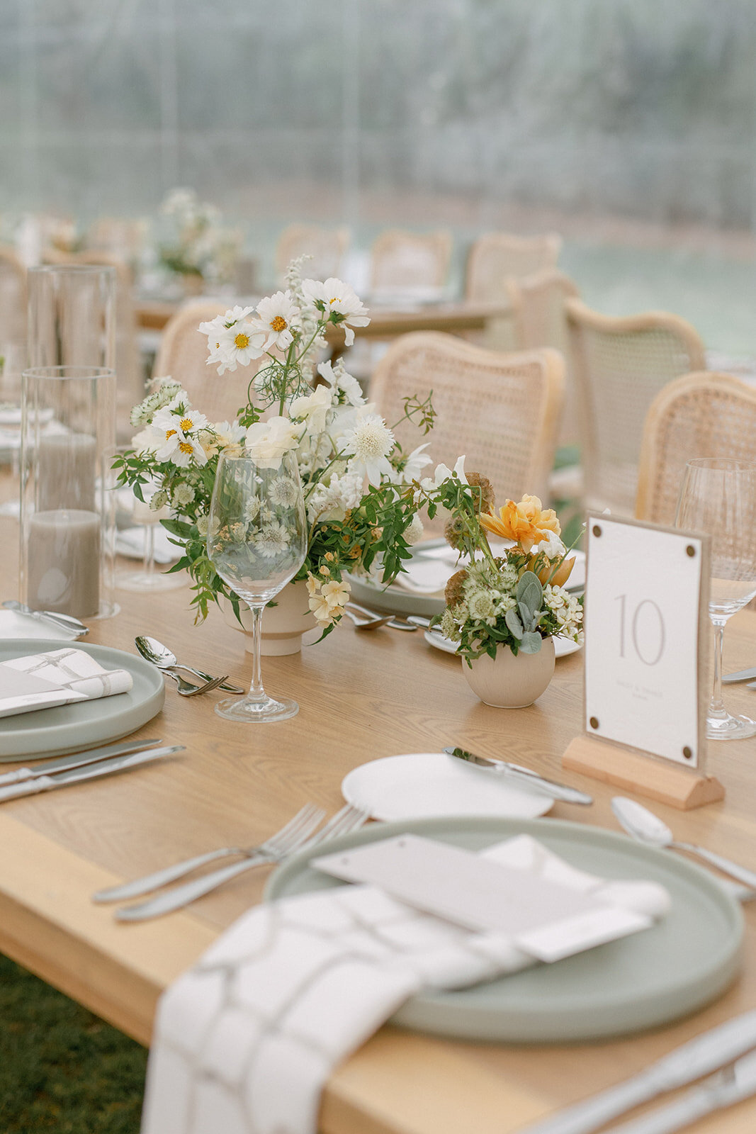 tented-wedding-detailed-touch-events-wedding-planner36