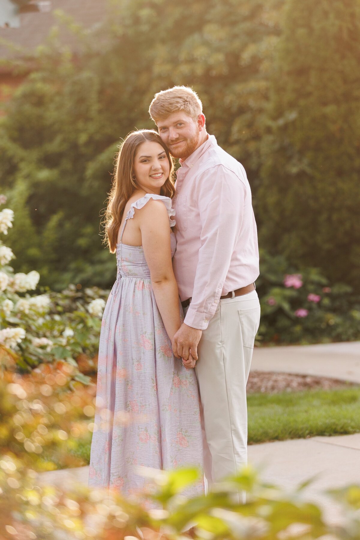 02-kellogg-manor-house-grand-rapids-engagement