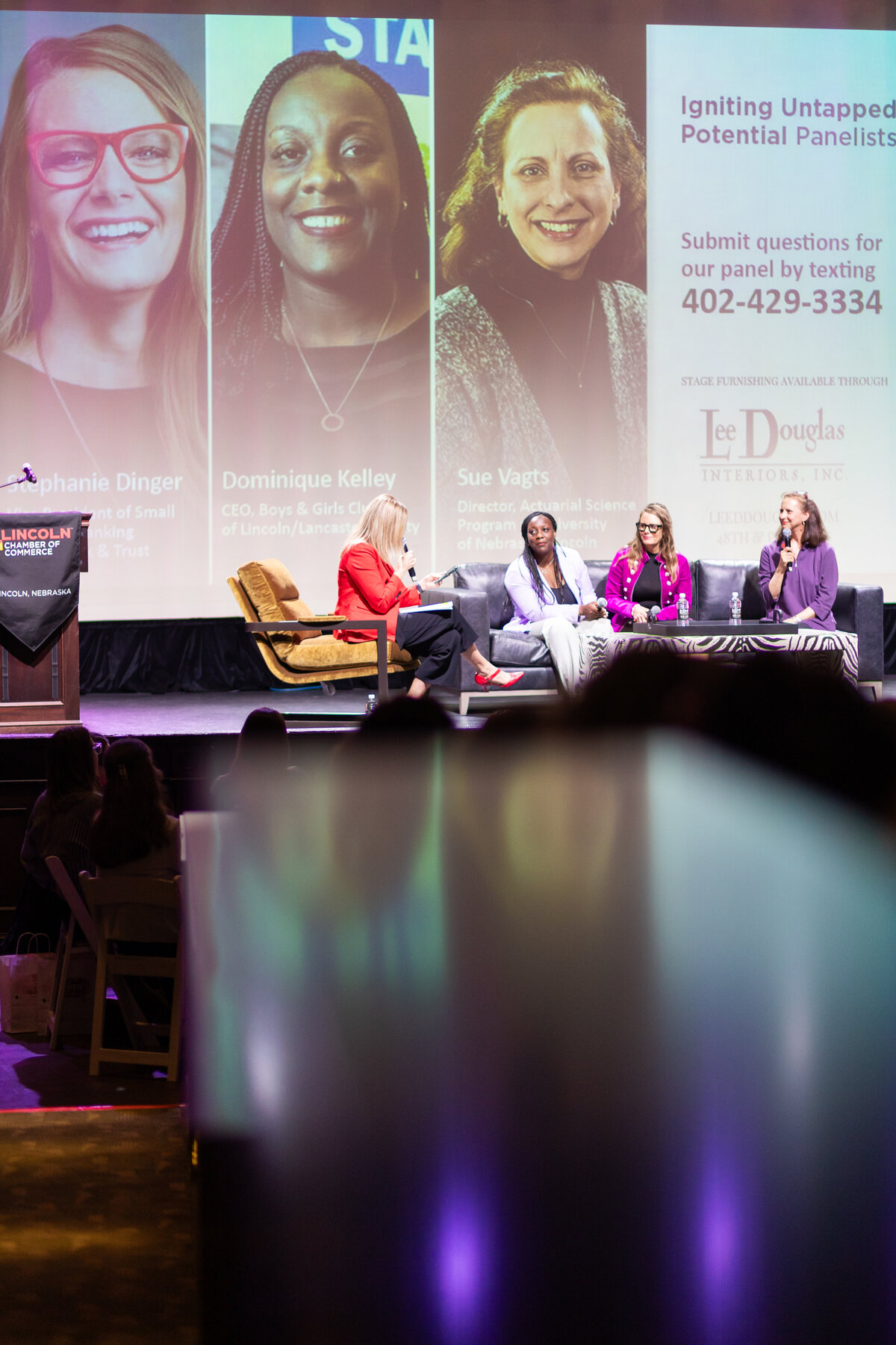 LCCWomenInBusiness_NikkiMoorePhotography2025_196
