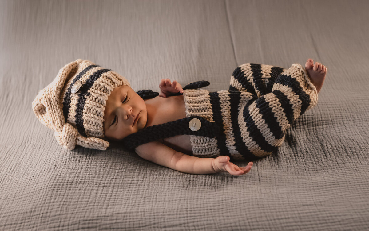 Brett Alan Summers newborn session0039
