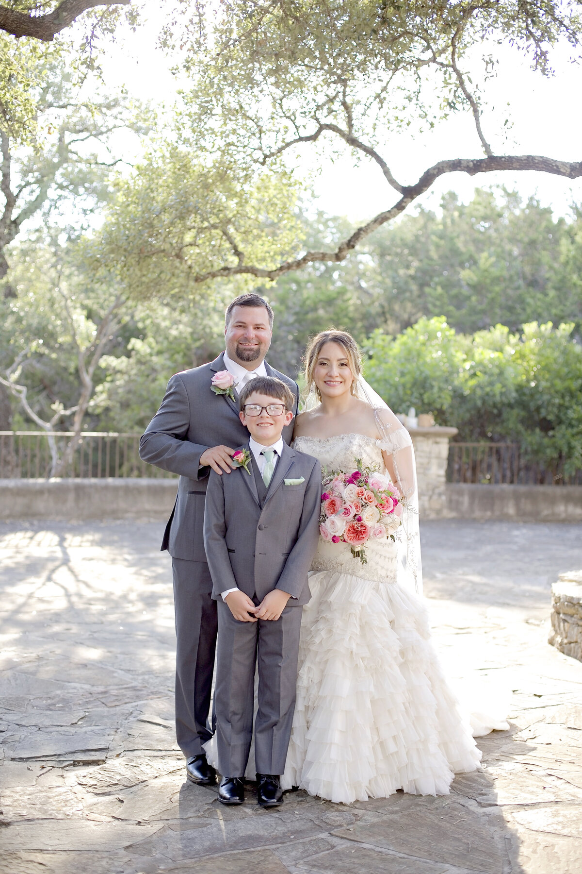 family-wedding-robin rogers photography-lost mission