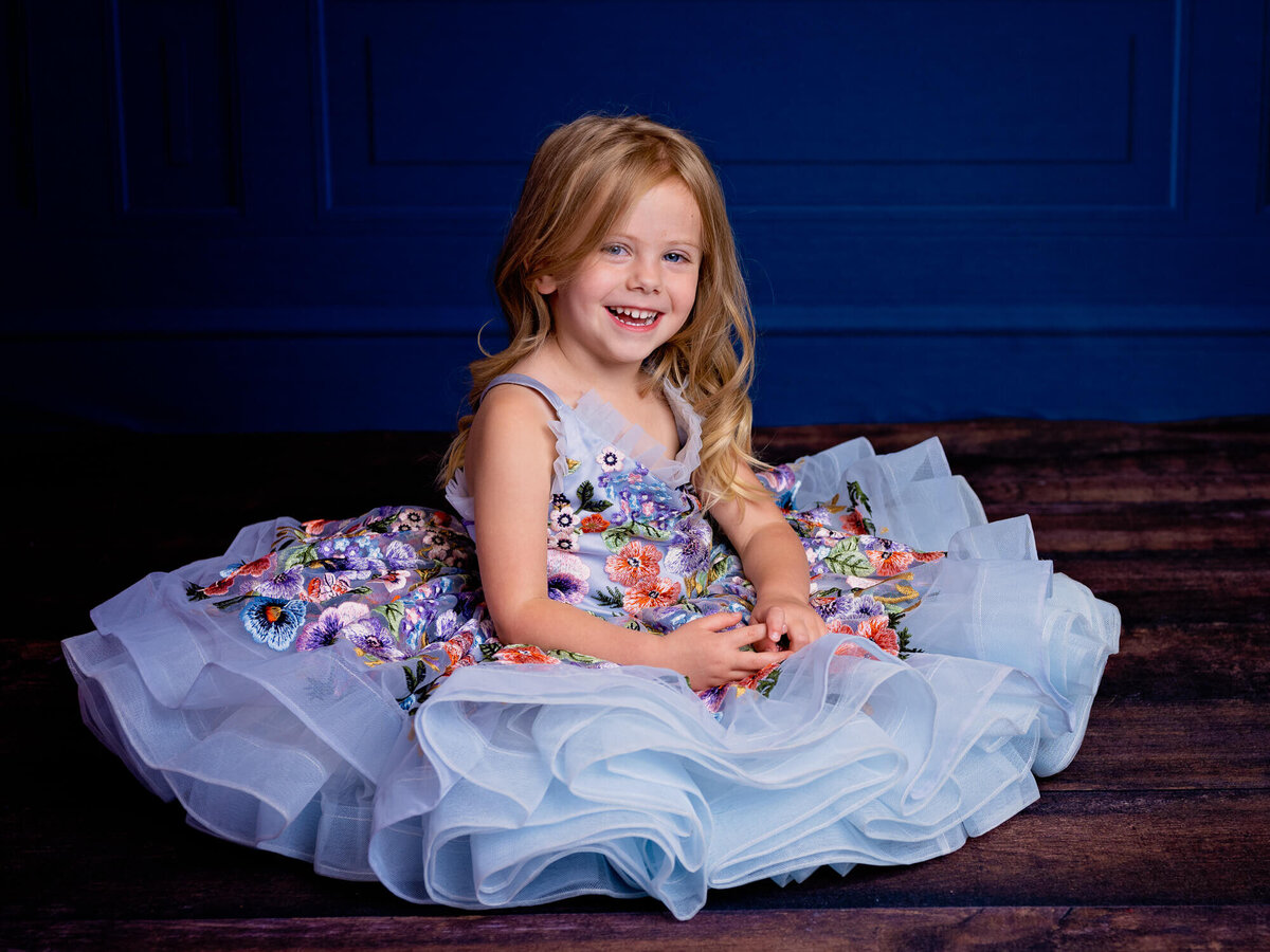 Prescott kids photography sessions by Melissa Byrne featuring Bentley and Lace dress