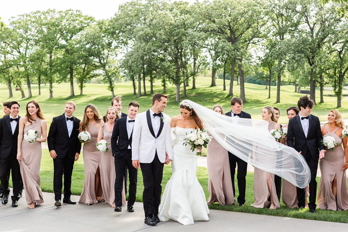 butterfield-country-club-wedding-illinois-17