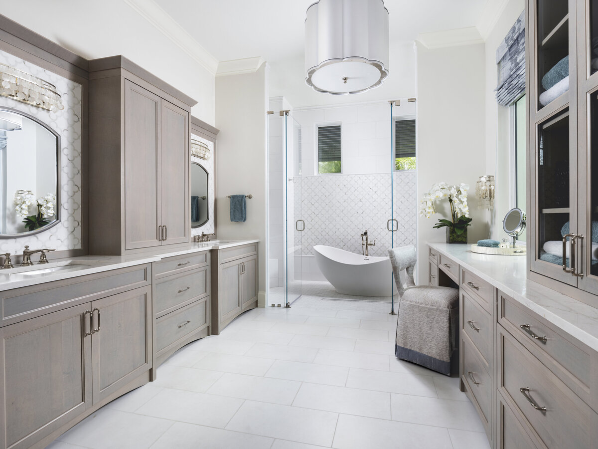 720 Park Shore Dr Naples FL-print-003-005-Master Bath-4200x3150-300dpi