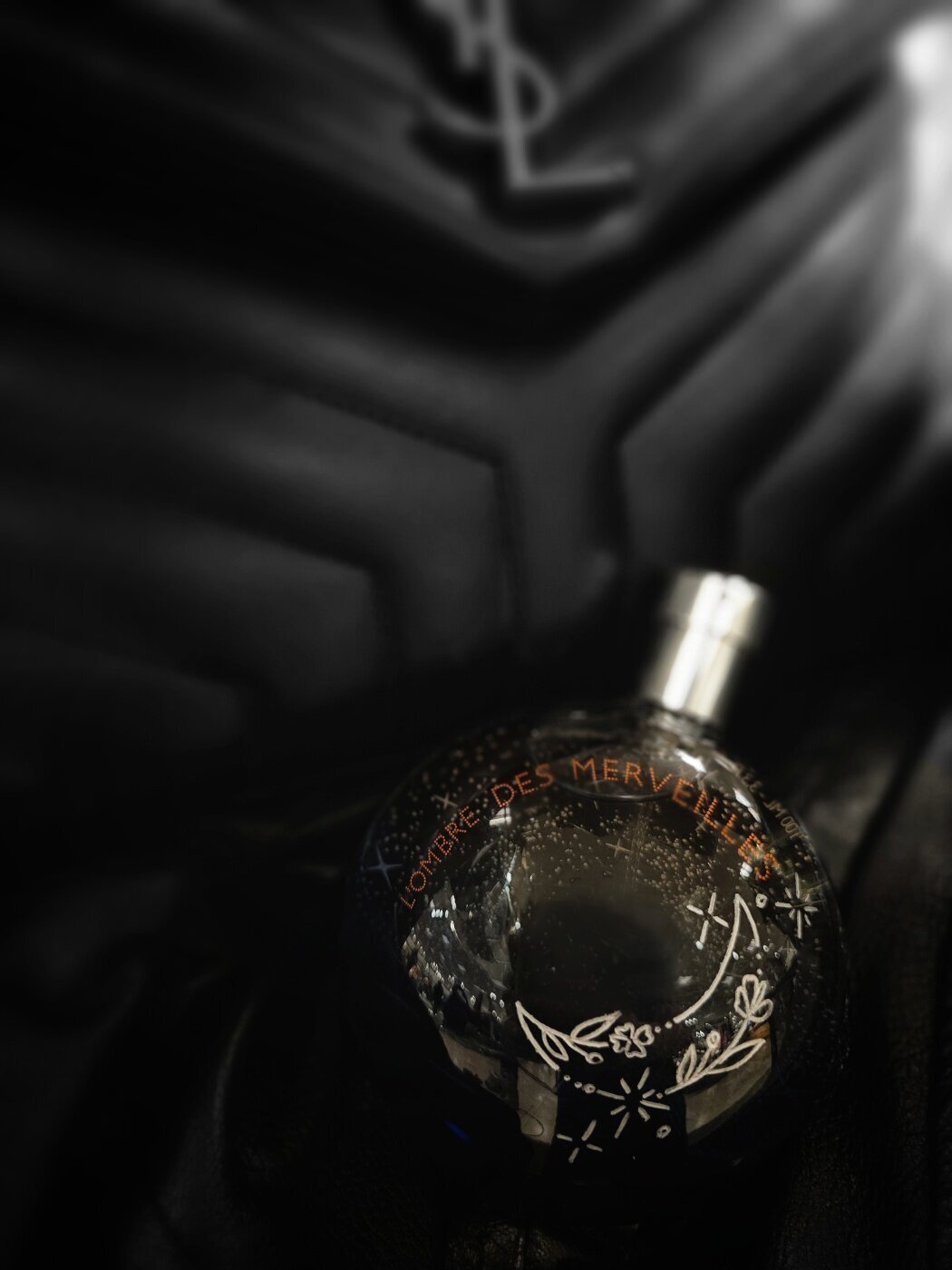 hermes l'ombre des merveilles perfume freehand engraving