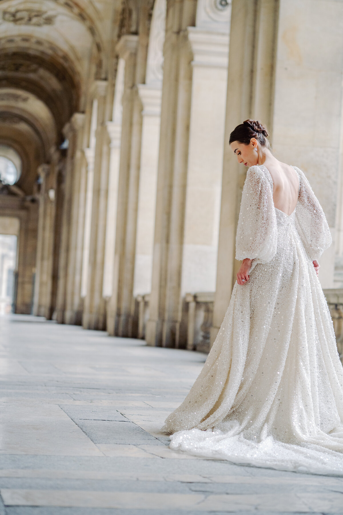 Bridal session in Paris photographed by Paris wedding photographer