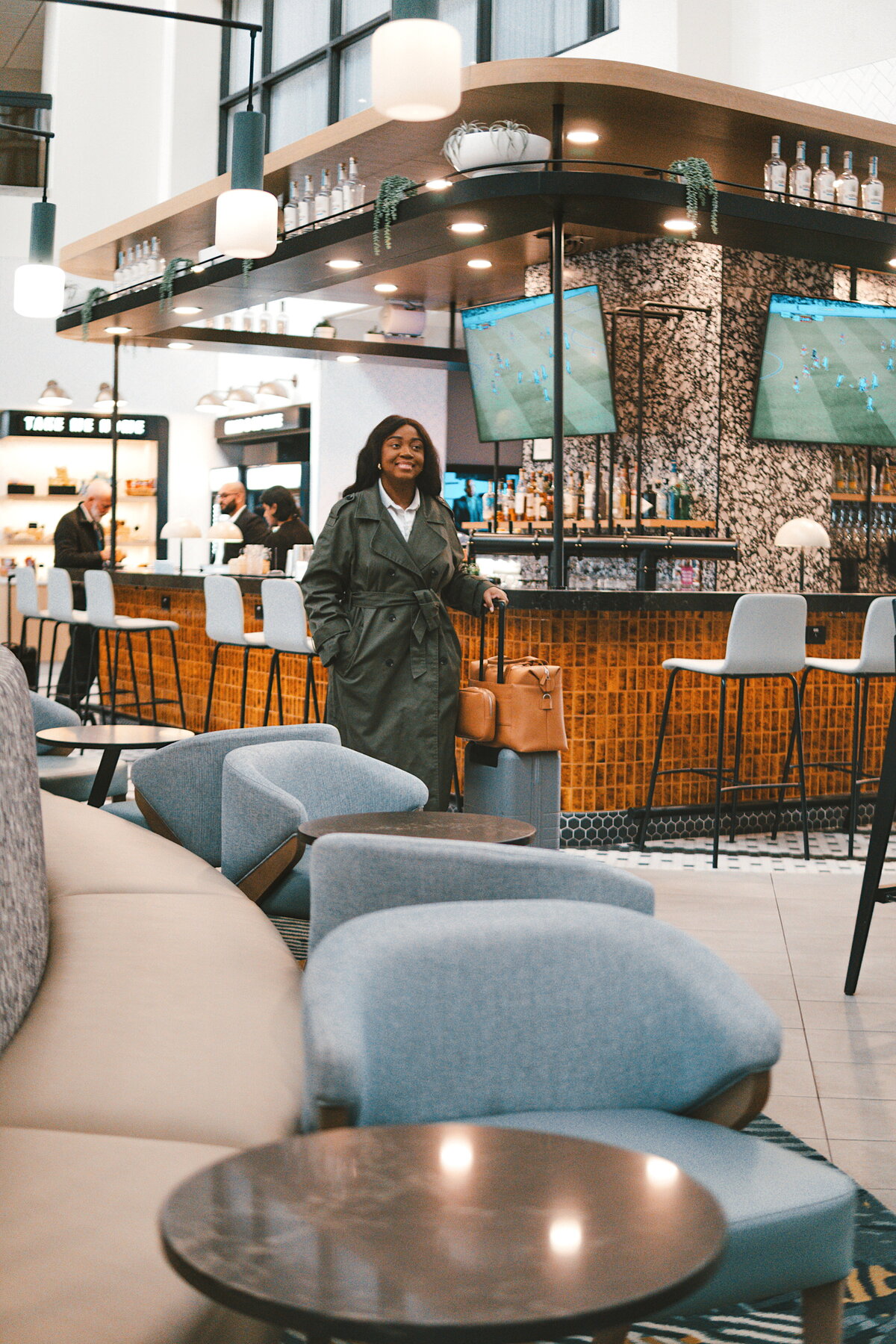 Delta Calgary Airport x LTN - Image 1