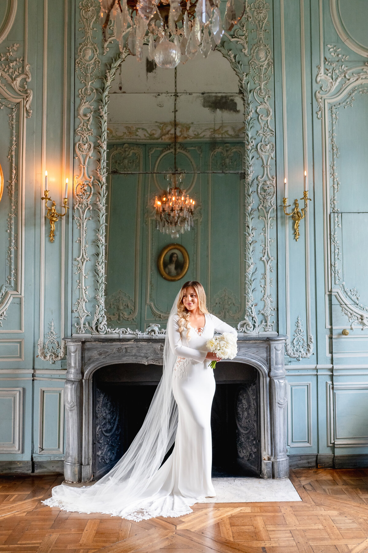 Mariage château de Champlâtreux Paris Photographe mariée mode