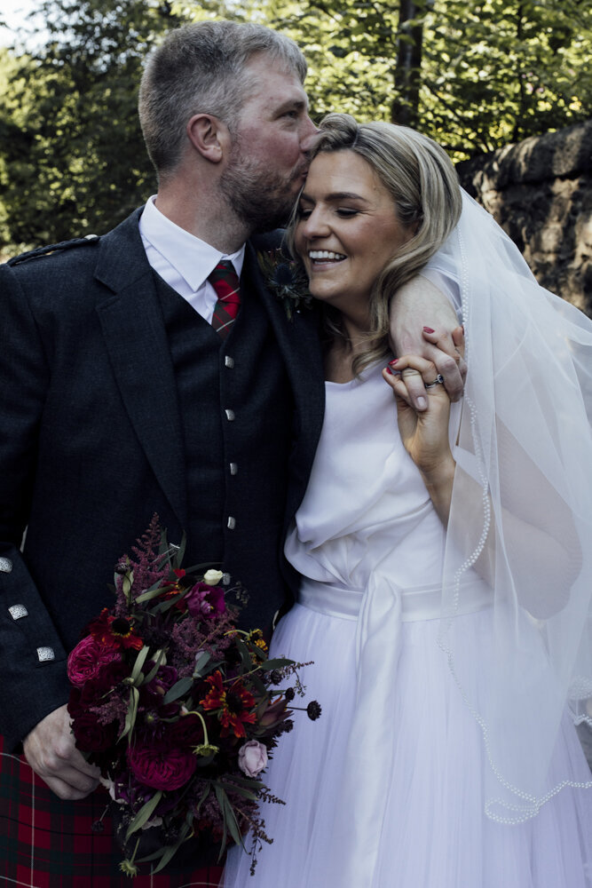 Edinburgh-Wedding-photographer-Ghillie-Dhu-75