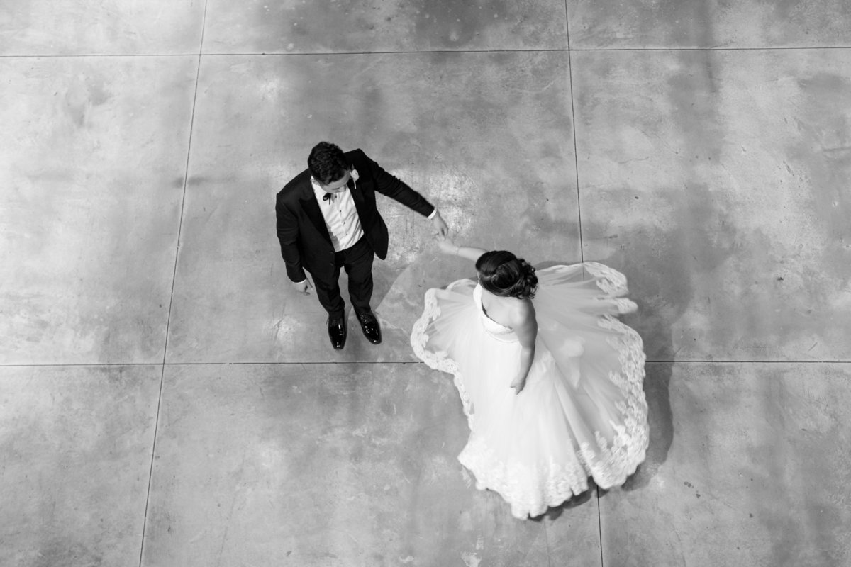 Baltimore-Wedding-Photographer-AVAM-wedding-twirling-photo