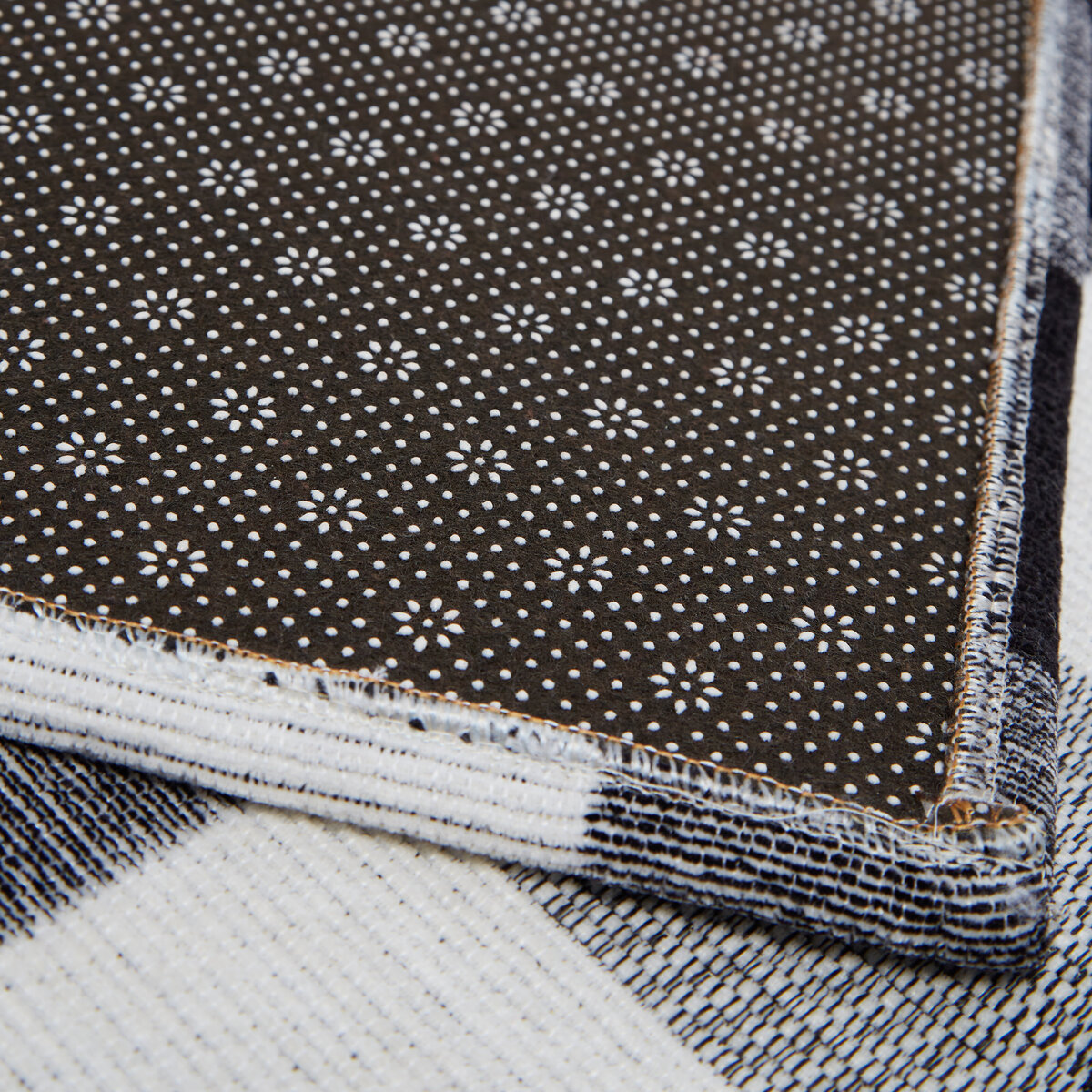 Calhoun_BuffaloPlaidRug_005