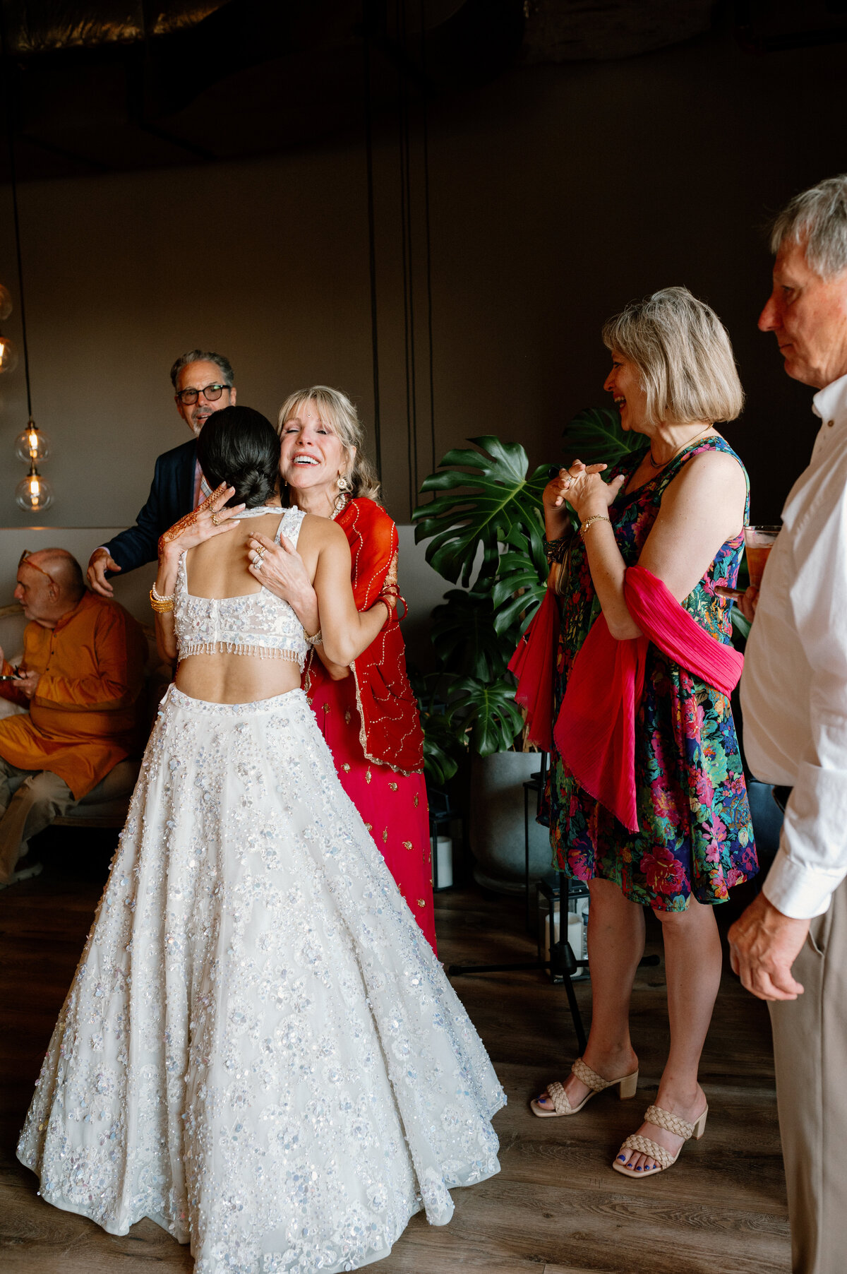 luxury-and-intimate-Indian-fusion-wedding-at-Loft-Lucia-in-Chicago-Illinois-210