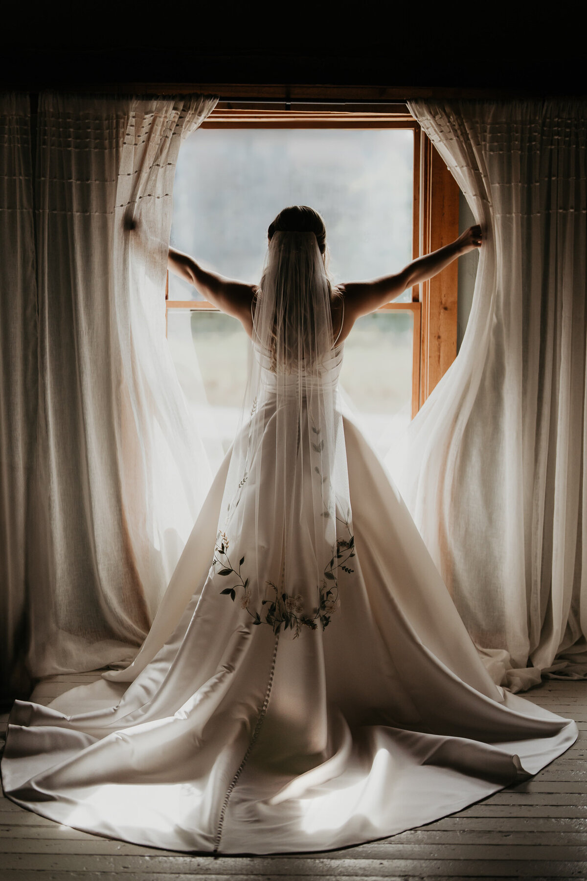 barn_at_wolf_creek_wedding-2