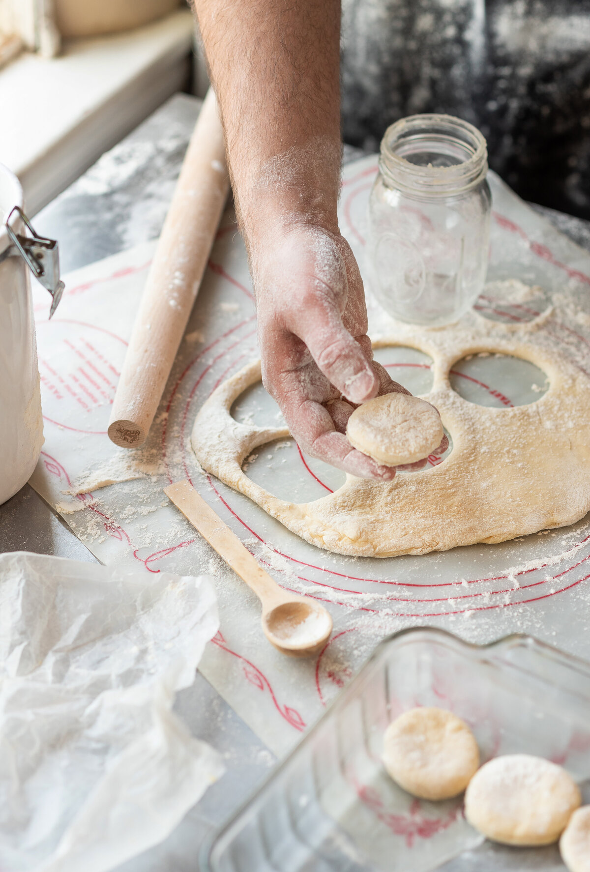 KitchenTableSac_VikingRollerPin_SweetBreadRolls_April192020_staceydoylephotography_032_R