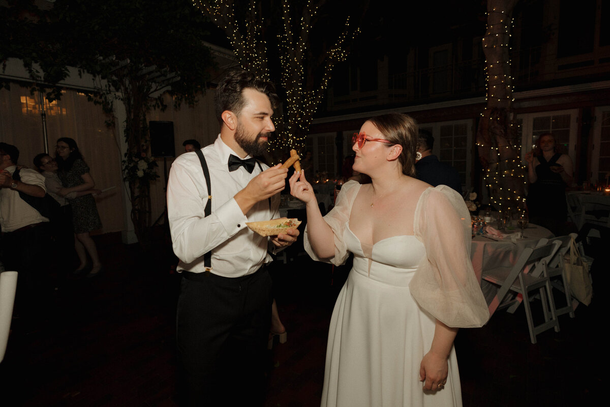 horton-plaza-hotel-san-diego-wedding-raven-berlin-photo-1282