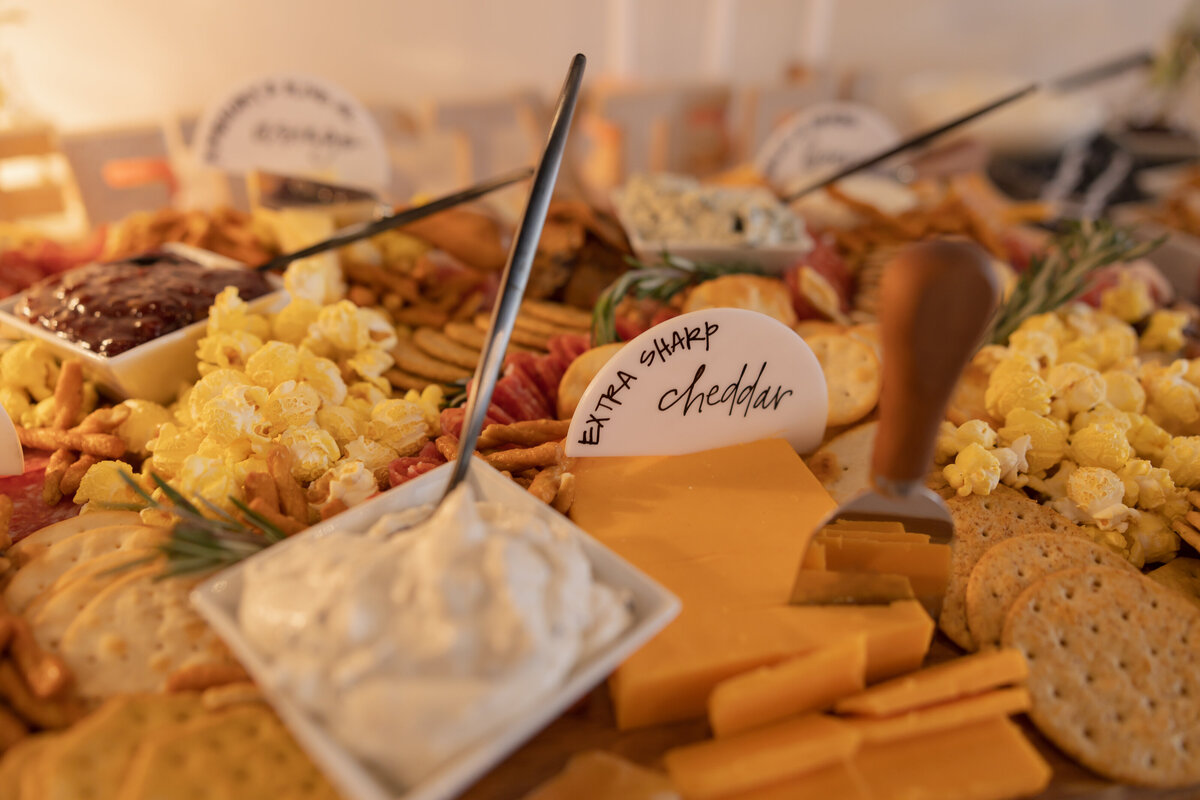 custom-foodscape-charcuterie