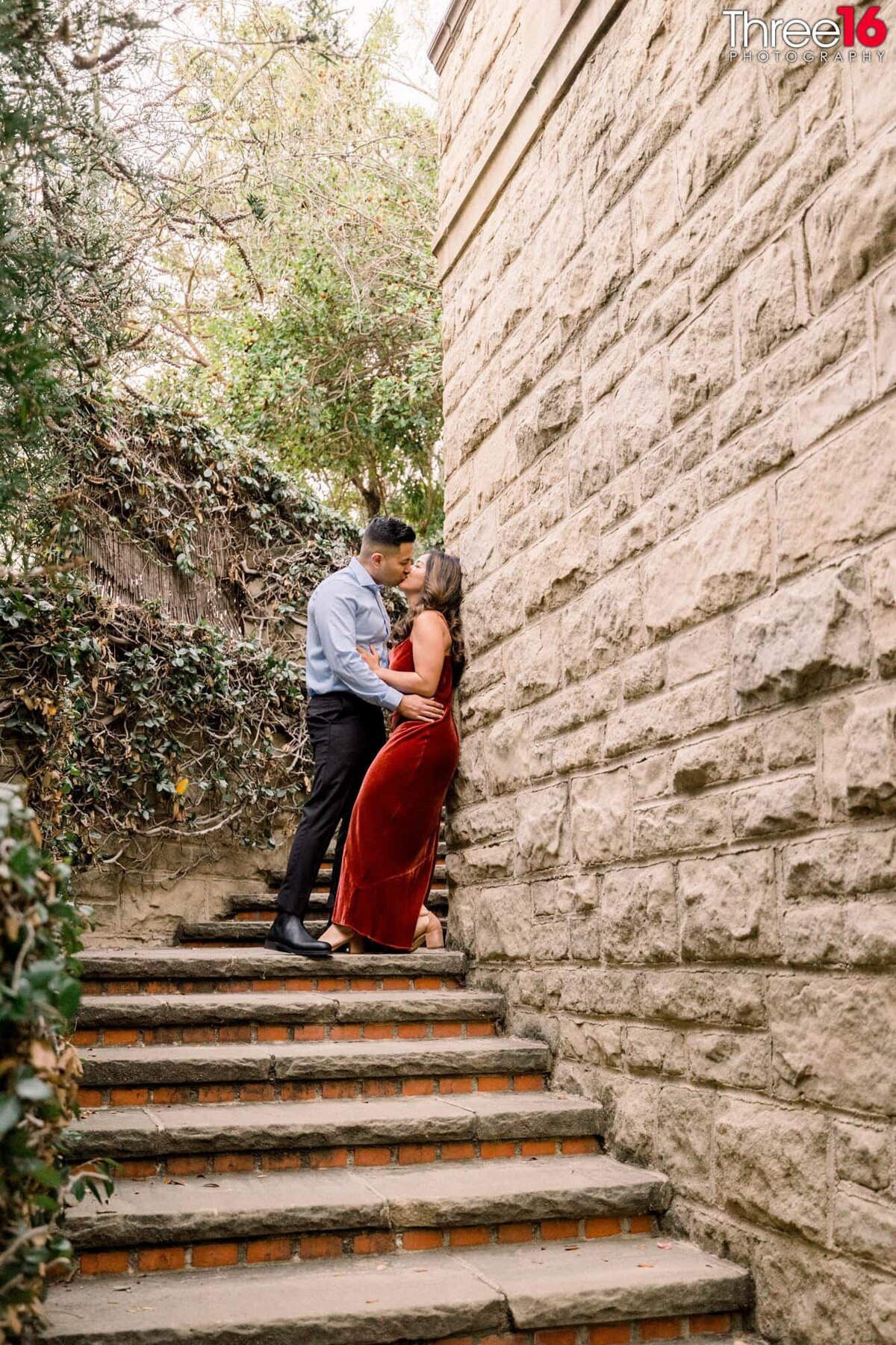 Greystone Mansion Engagement Photos-1049