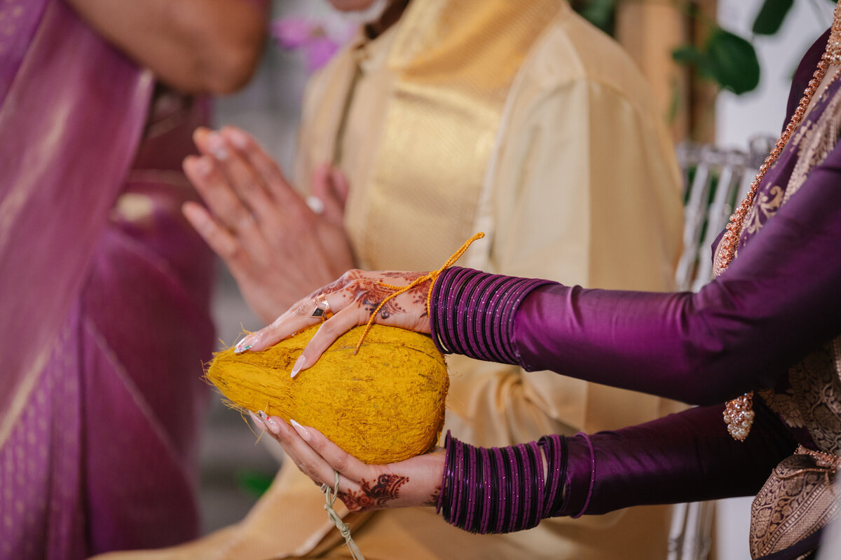 strokes-photography-luxury-indian-weddings-guild-inn-toronto-tamil-wedding-56