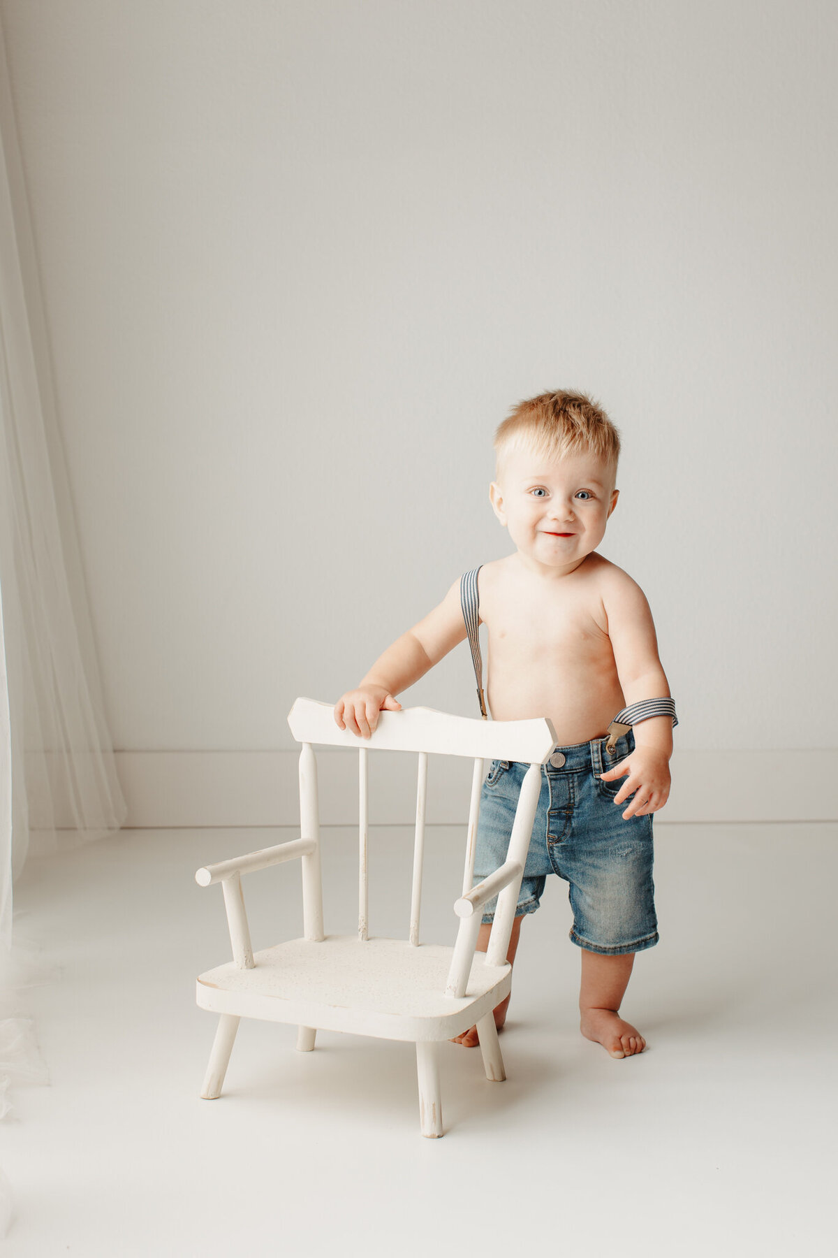 NW Arkansas baby photographer, milestone session near me, NW Arkansas baby portrait studio, professional baby photos