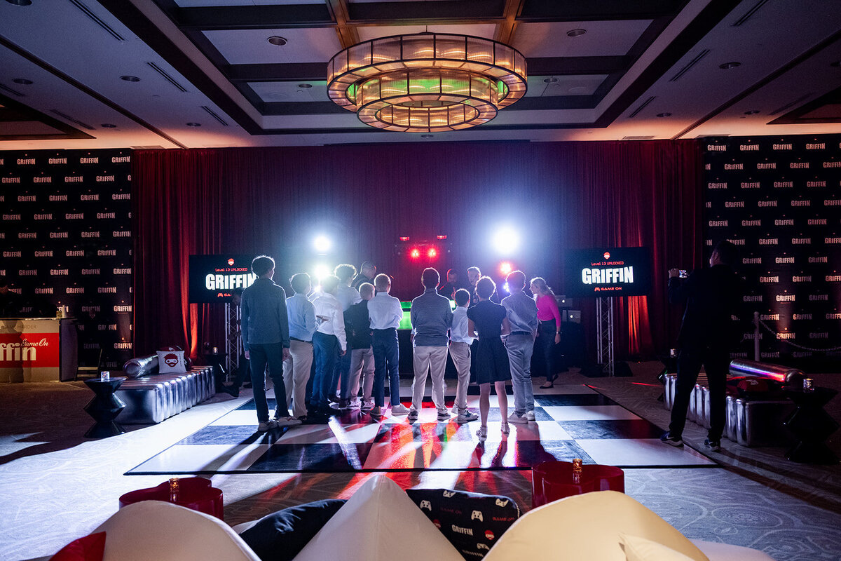 Griffin's Bar Mitzvah by Party Perfect GRIFFIN_GOLDEN_KATHY_THOMAS_PHOTOGRAPHY-71066