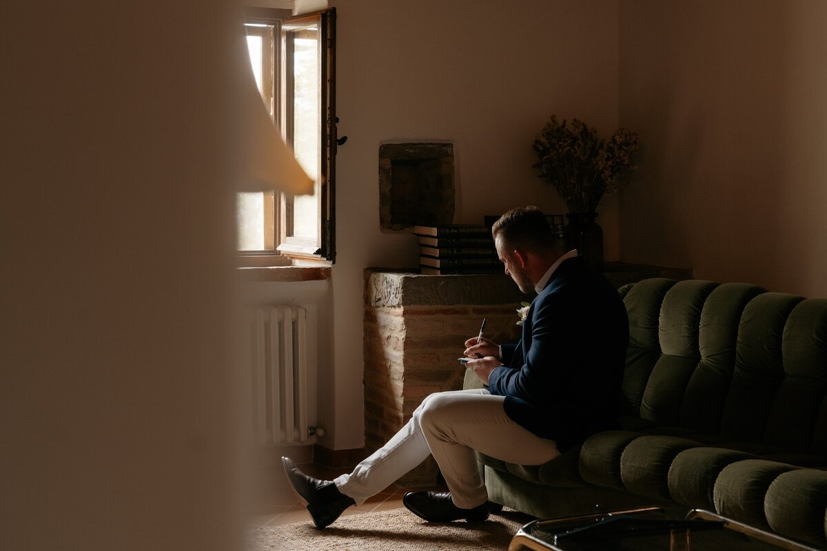 italy-elopement-photographer-lovewilder-8