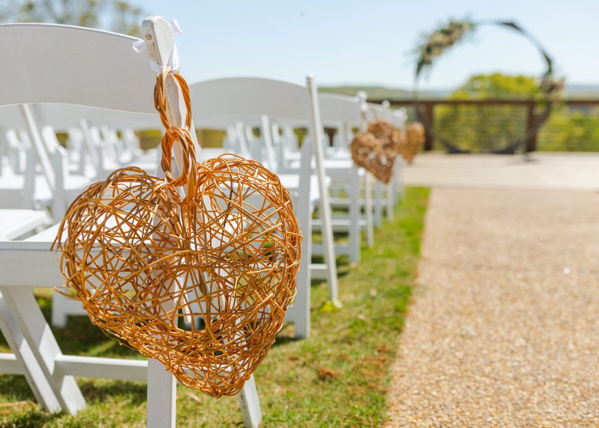 ceremony-details-outdoor-wedding-lewallen-farms-ga