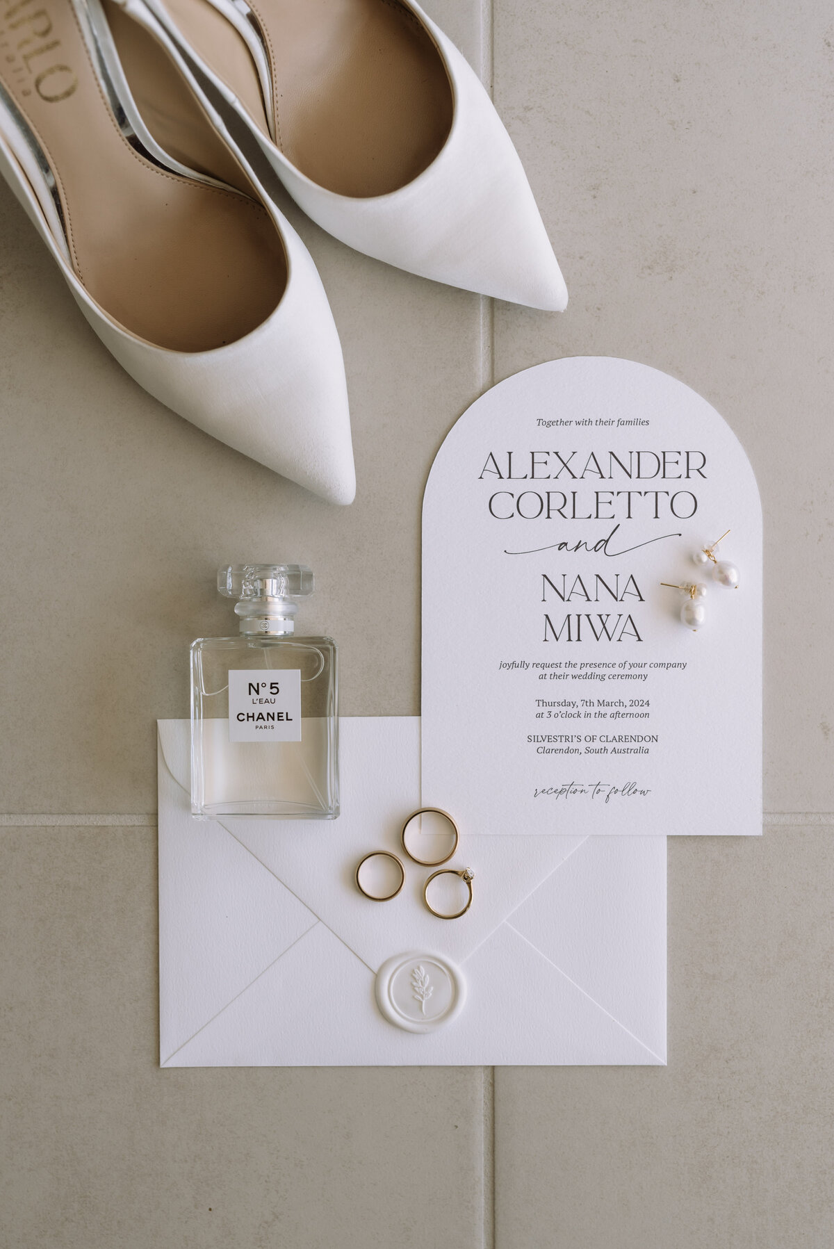 elegant-wedding-details