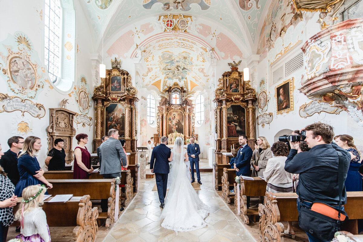 Hochzeit-Cinzia-und-Marco-Schloss-Ratzenhofen-021