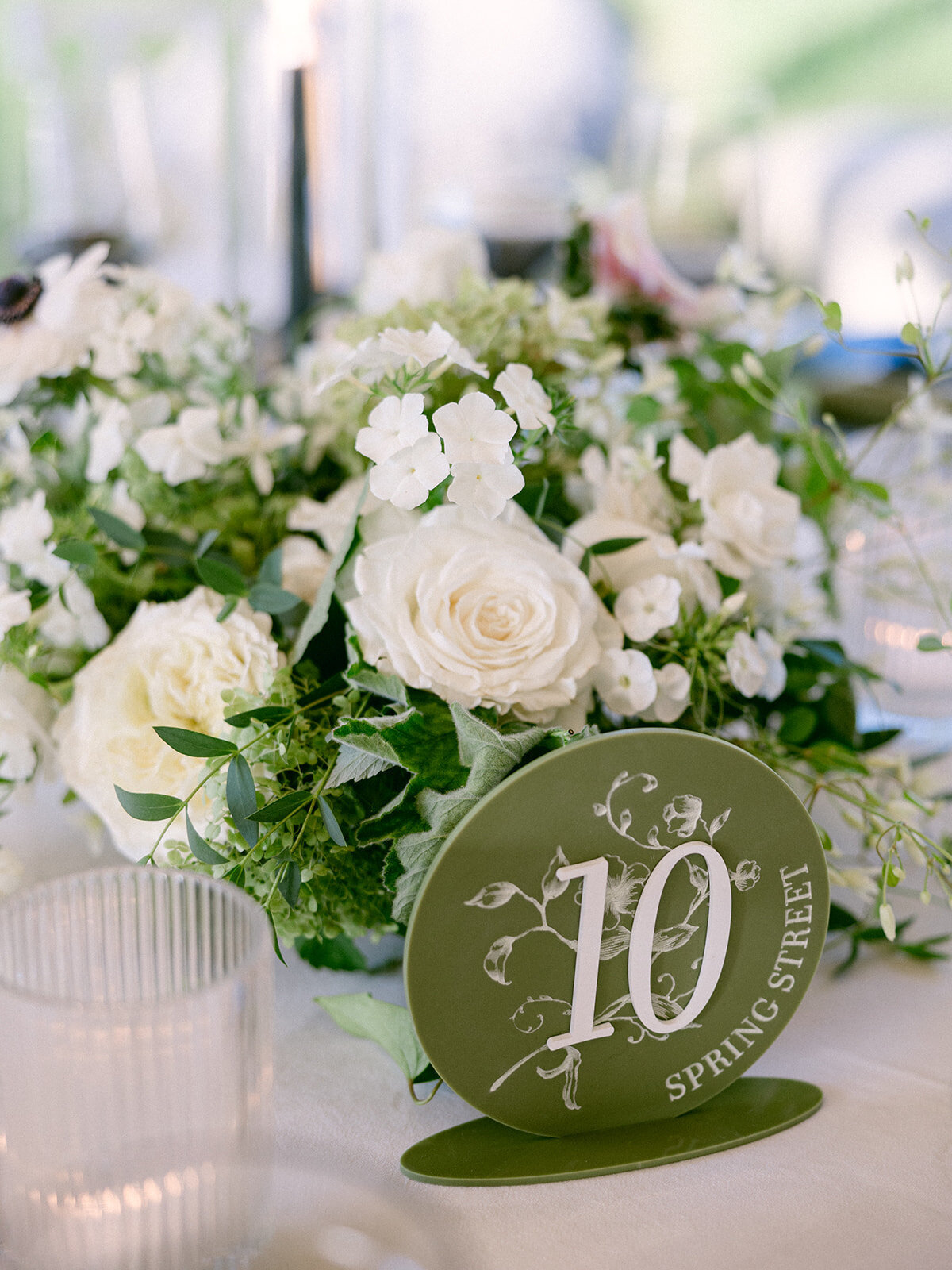 Verve-Event-Co-Laura-Rose-Wedding-Photography-Inns-of-Aurora-Wedding-Table-Scape-Table-Decor-Green-And-White-Wedding  (6)