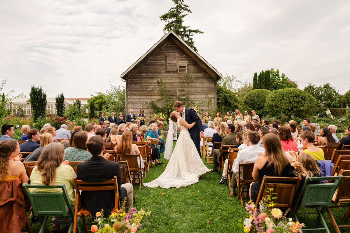 Christiansons-Nursery-Wedding-Photographer-Bellingham_Caylie-Mash_0686