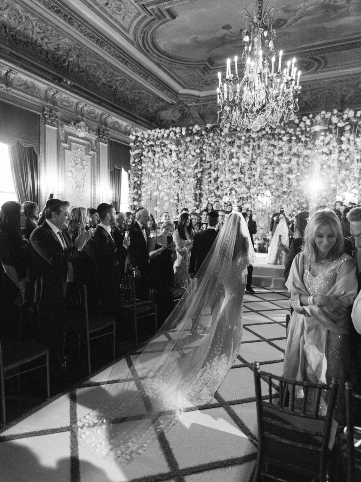 metropolitanclubwedding-normacohenproductions-newyorkluxurywedding-felixfeyginphotography-030