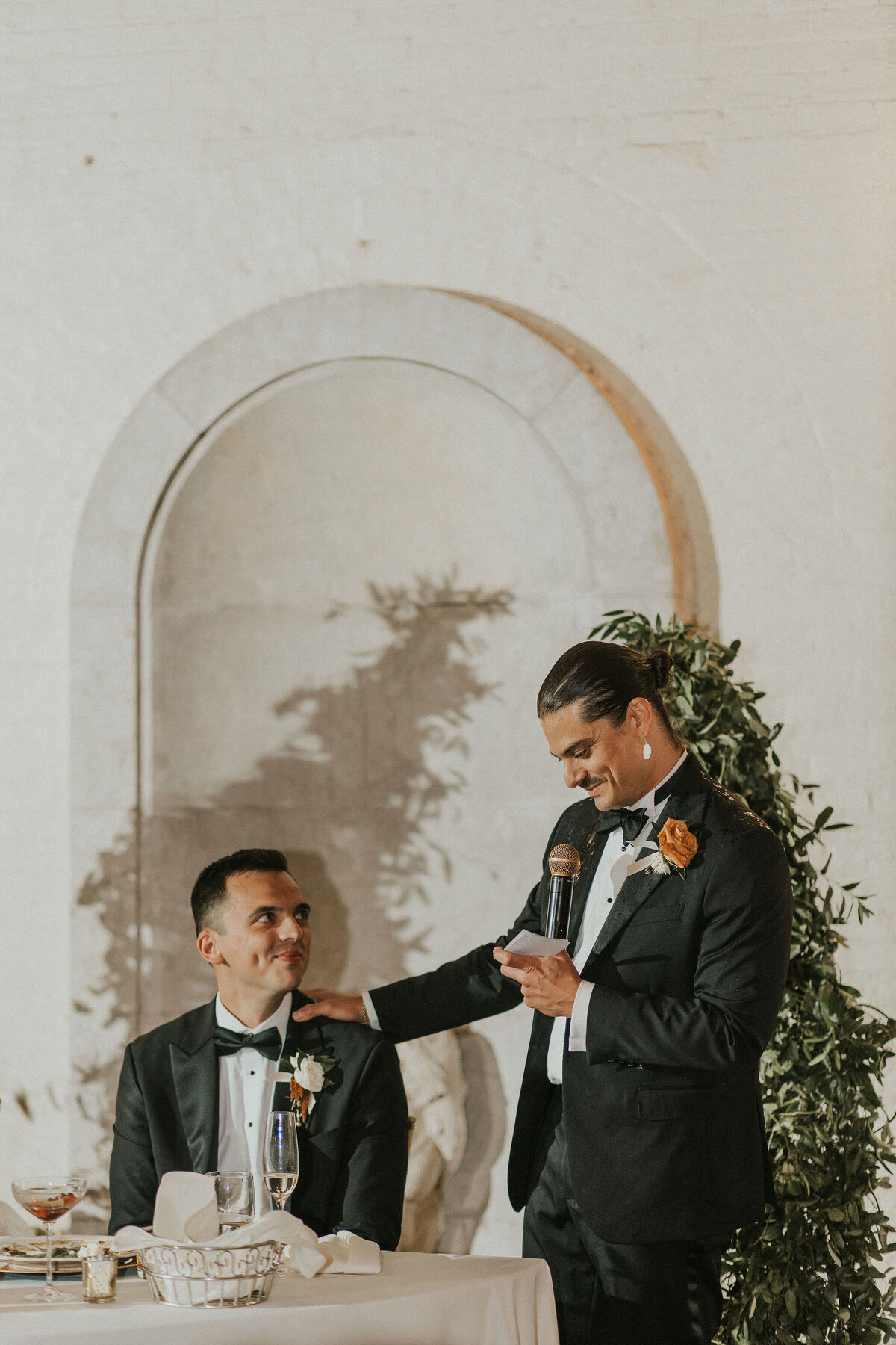 WELLING-FLORES.Wedding.EngineersClub-rcptn-123