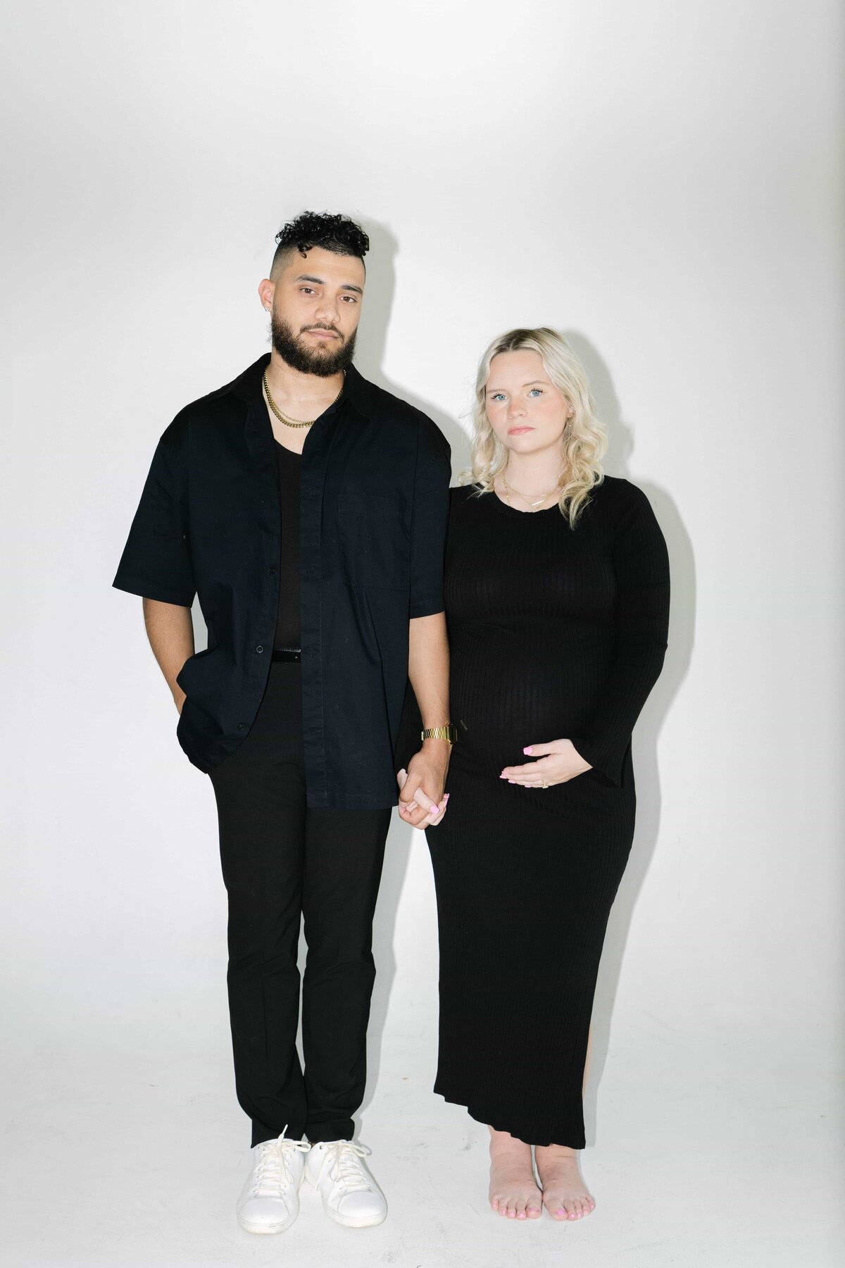 Sophisticated maternity photoshoot at Superb Studio, Houston