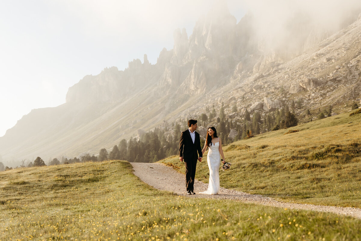 Passo delle Erbe Elopement Dolomites -16