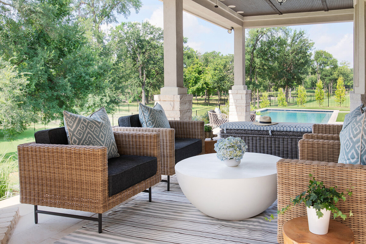 outdoor seating with domed white table