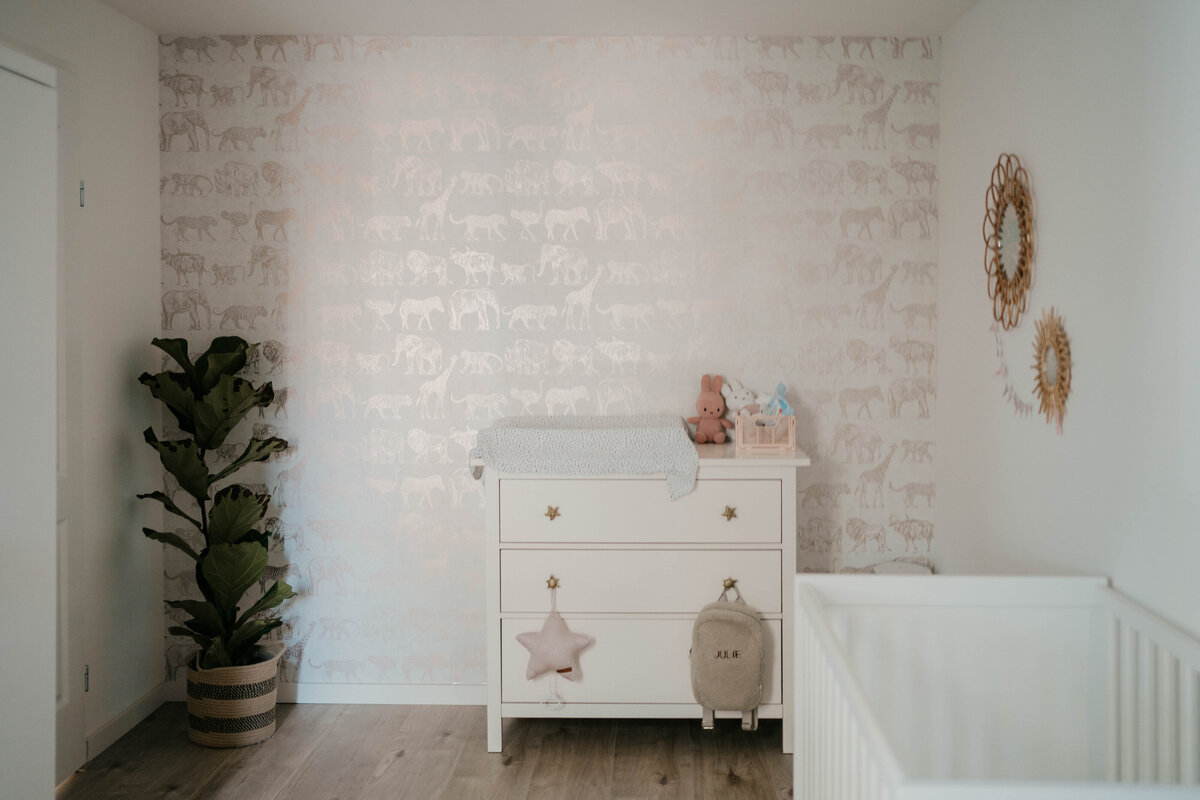 Newbornshoot door Leukfotografie in Amsterdam, Zaandam, Landsmeer, Oostzaan en Purmerend – zachte, liefdevolle babyfoto’s-48
