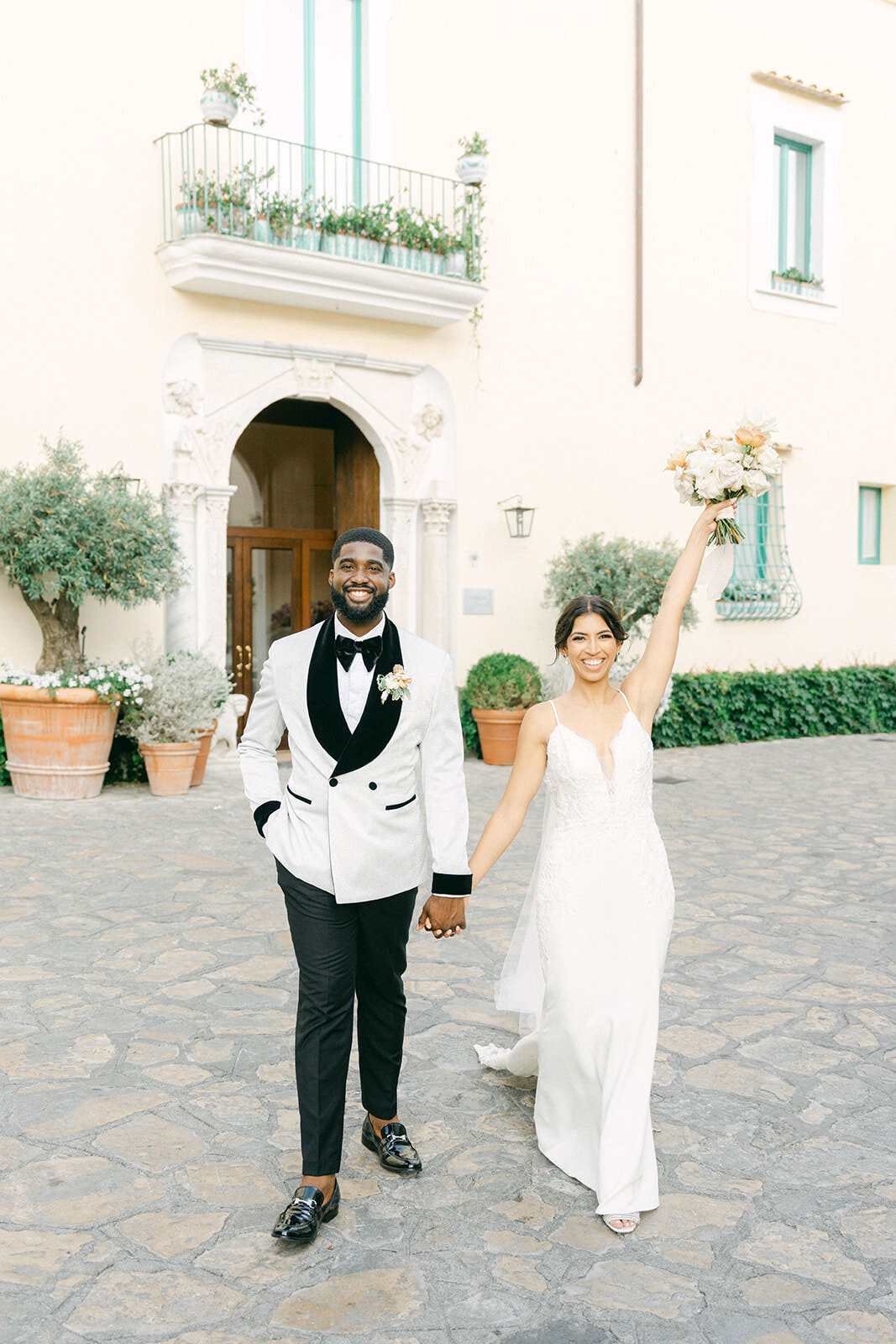 belmond_caruso_wedding_photographer_best_editorial_style_photo_timeless_2
