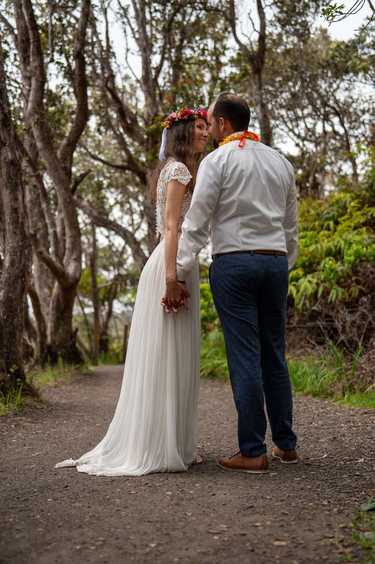 Kristina & Sascha Sneak Peeks-129