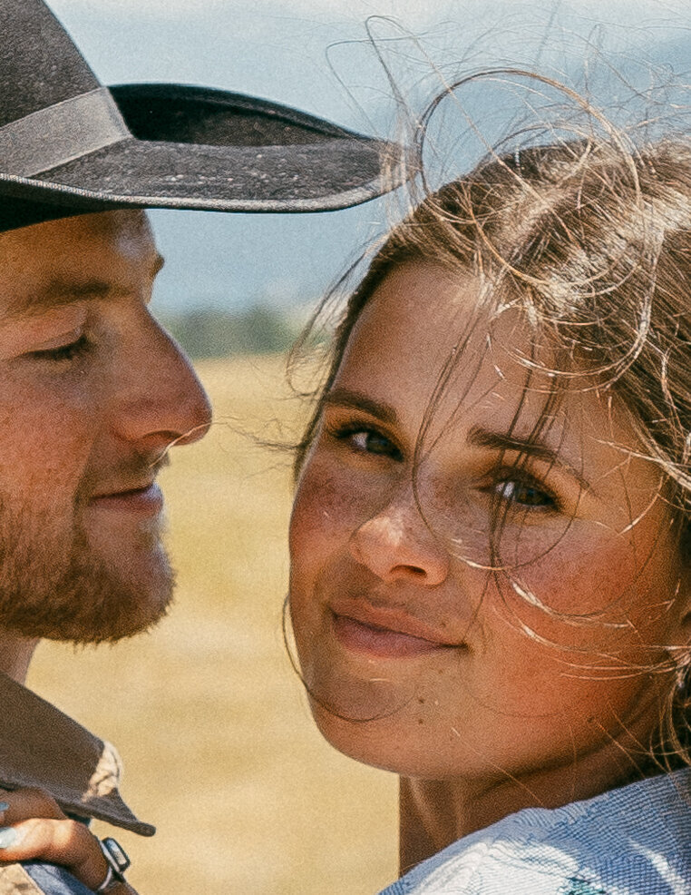 presley-gray-photo-haybale-forest-montana-elopement-7990-3