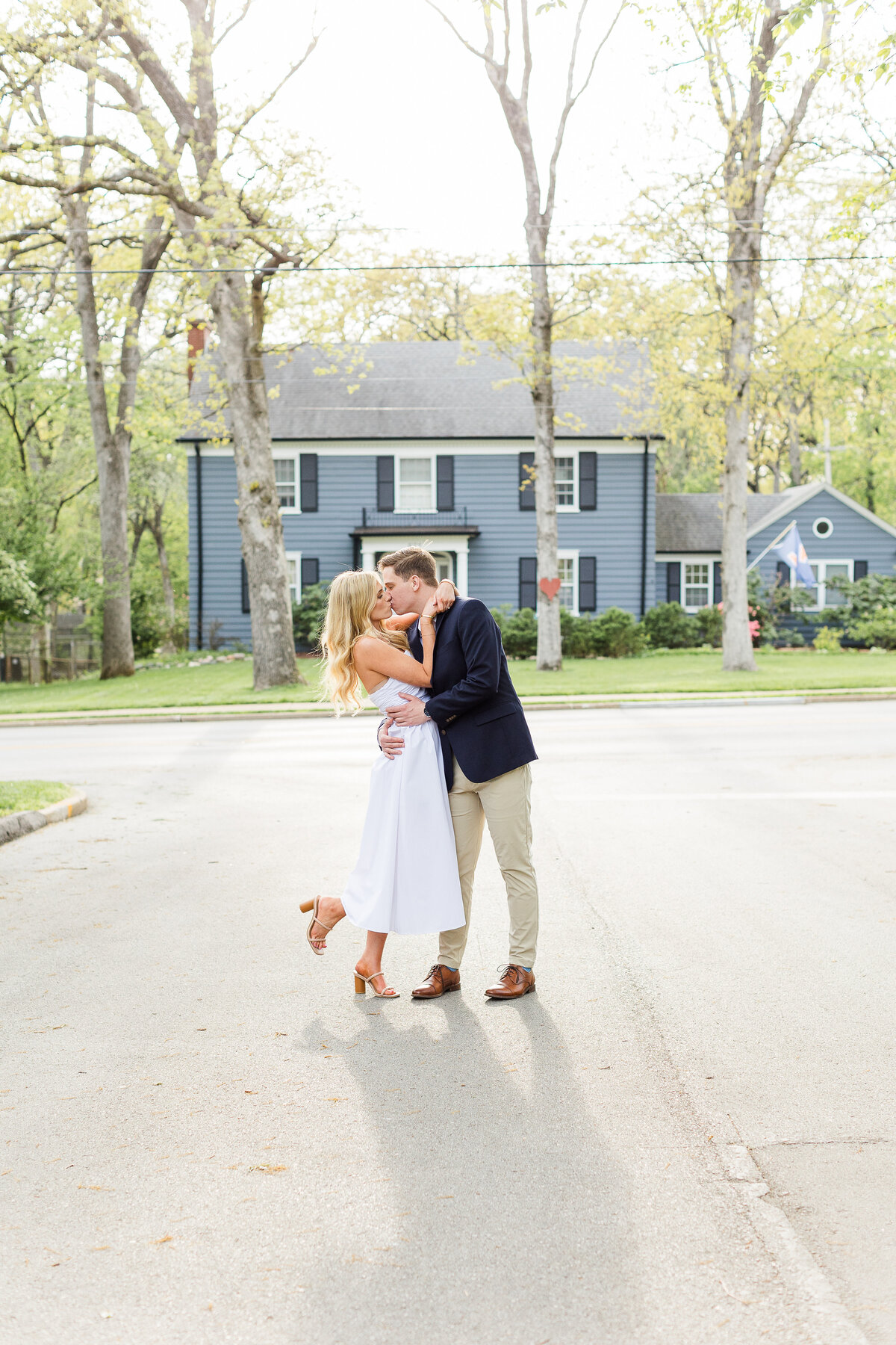 isabel and zach engagement sneak peeks . Bella Faith Photography 28