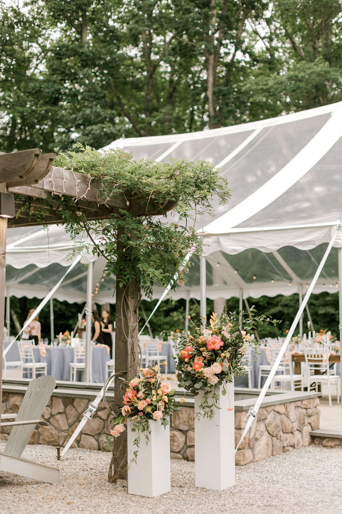 Chatfield Hollow Inn Wedding CT Pearl Weddings And Events (26)