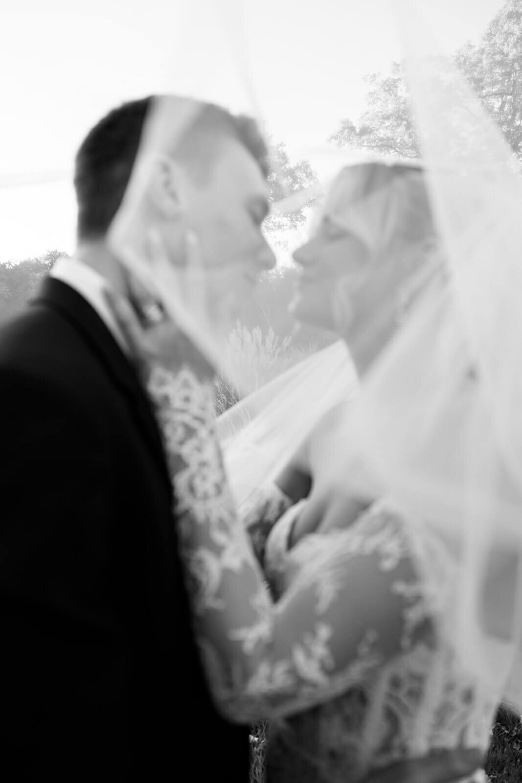 New Jersey Wedding Photographer_Egdewood Country Club_0117
