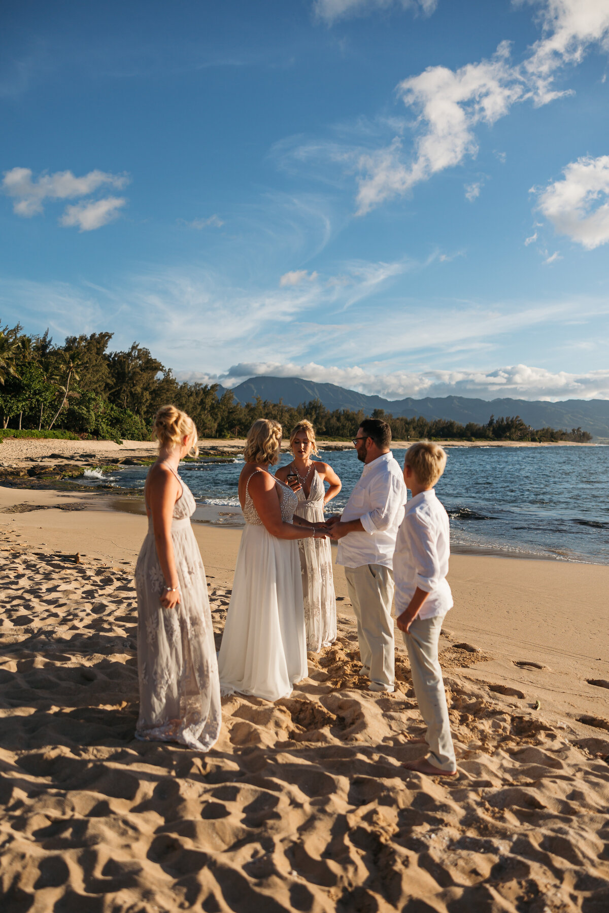 papailoa-beach-elopement-10