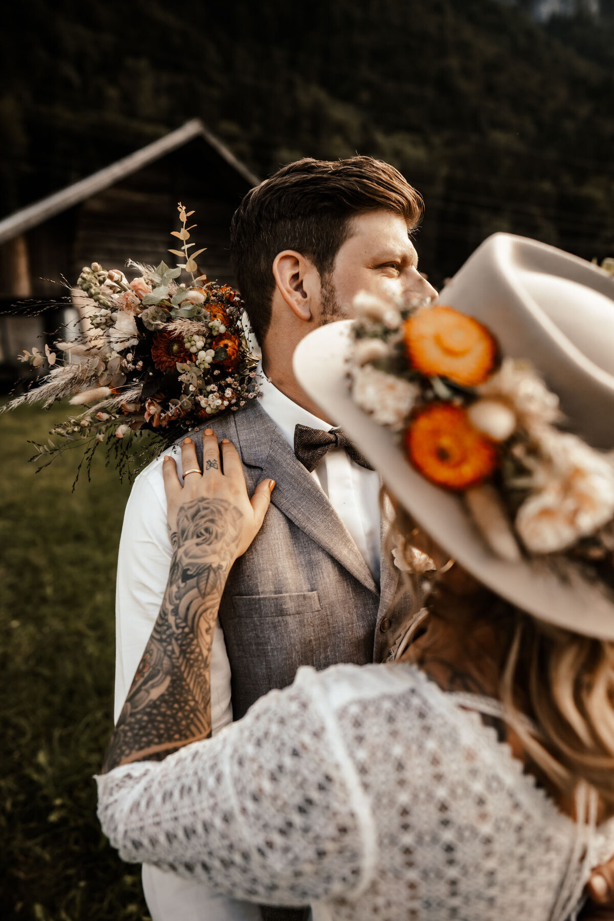 Hochzeitsfotografie-meiringen-bern-boho-barnwedding-hochzeitsfotograf-luzern_47