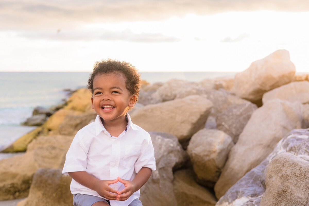 Claudia 8.27.22 Treasure Island family session- alt photography favs (3)-web
