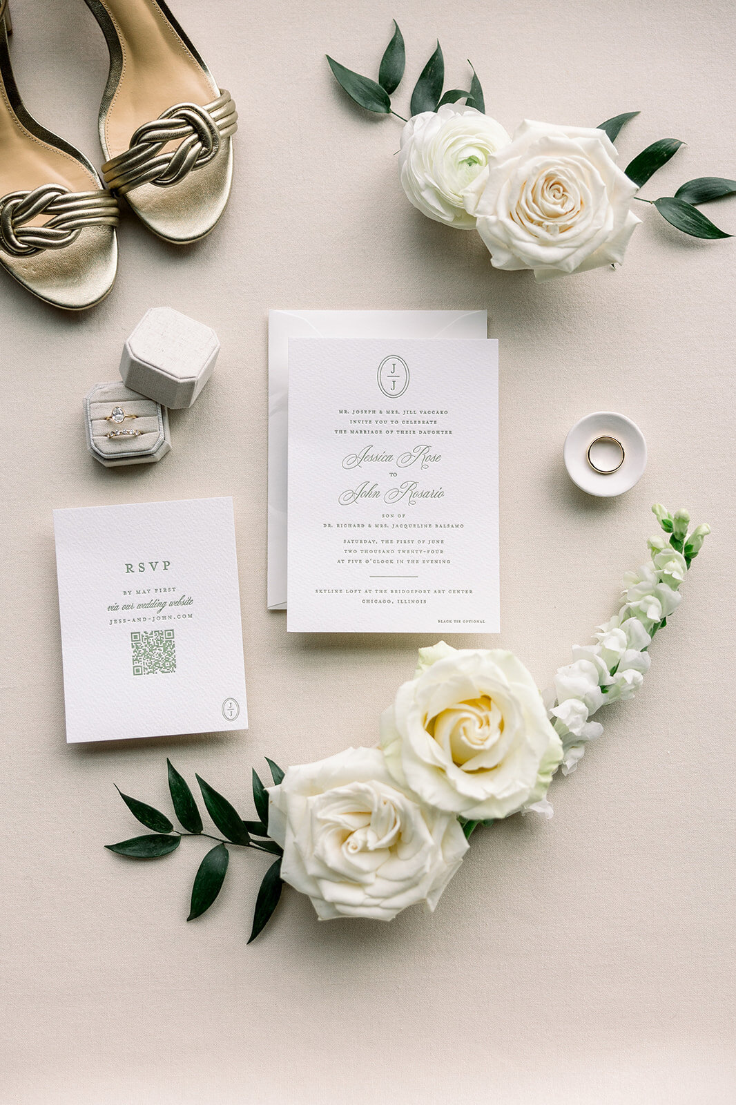 Stunning wedding photography of Jess and John in Chicagoland, capturing their special moments coordinated by SouthWind Events.