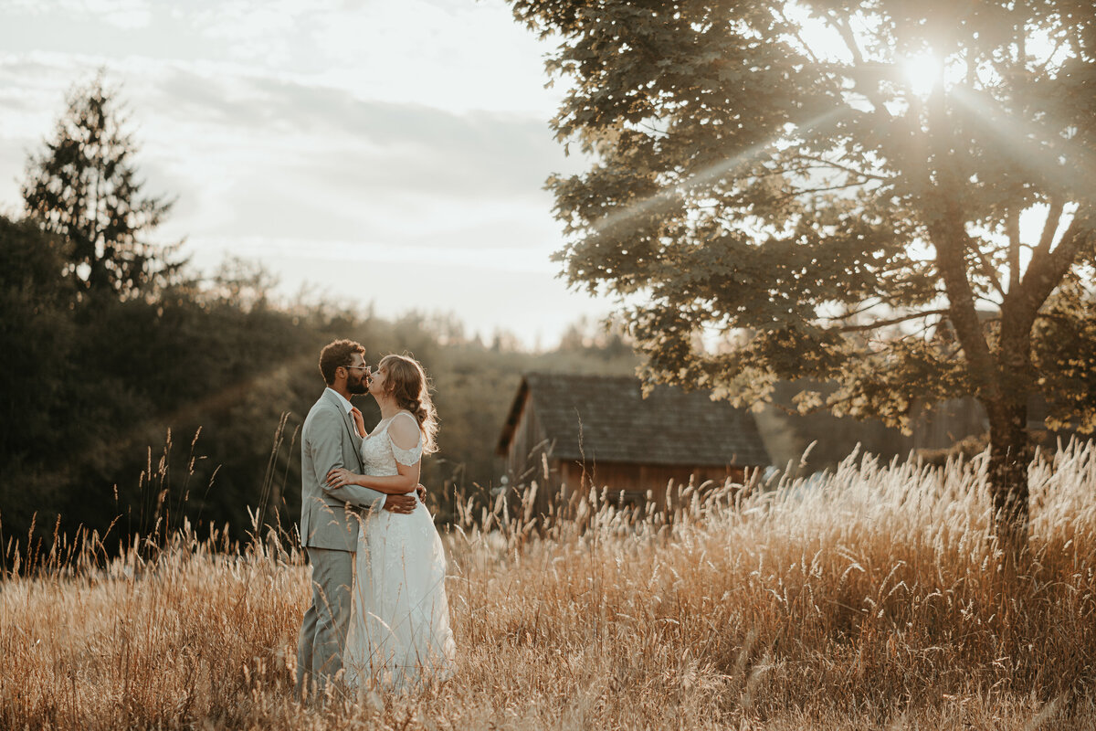 Anderson Island Barn Wedding Seattle Wedding Photographer23