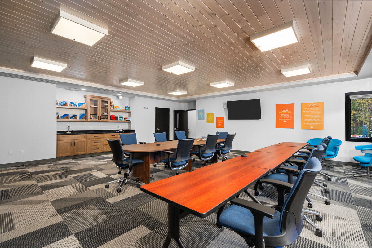 121-web-or-mls-JEL08946